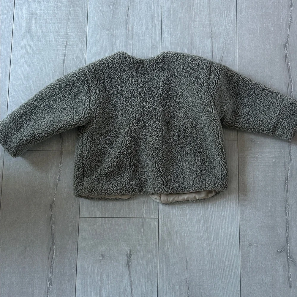 Zara Jacket - Picture 4 of 4
